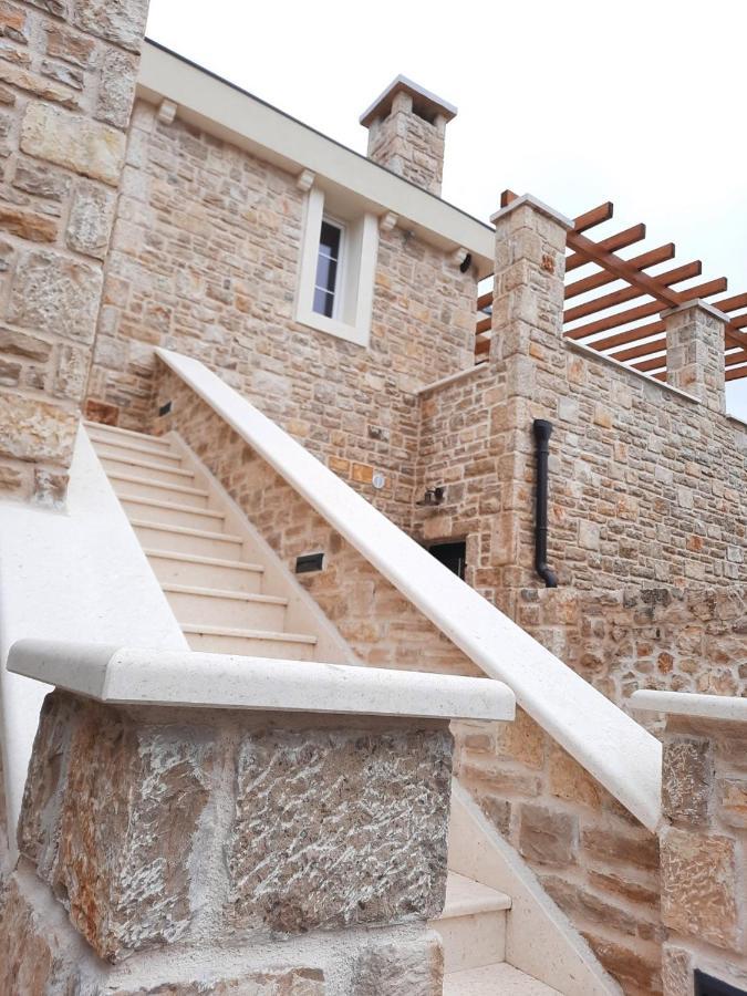 Castello Exclusive Rooms With Breakfast - By Ta Leut Agency Privlaka  Kültér fotó