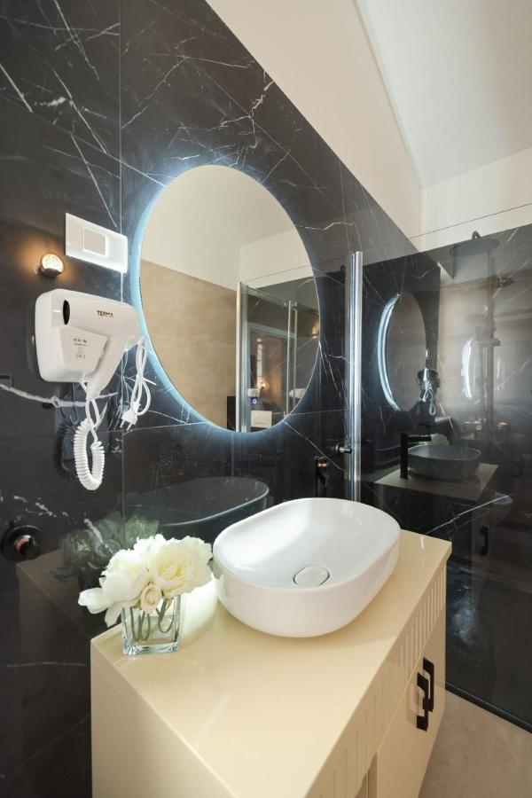Castello Exclusive Rooms With Breakfast - By Ta Leut Agency Privlaka  Kültér fotó