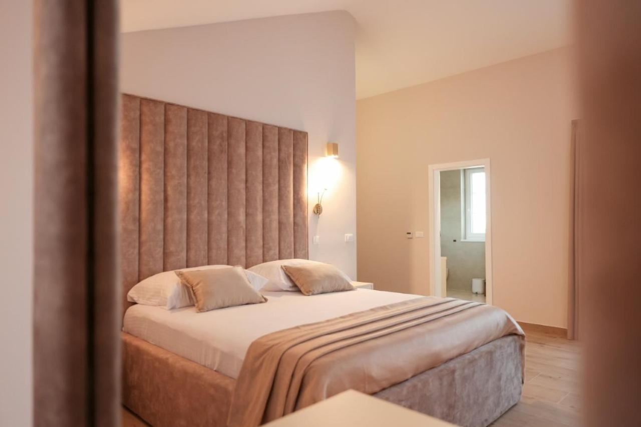 Castello Exclusive Rooms With Breakfast - By Ta Leut Agency Privlaka  Kültér fotó