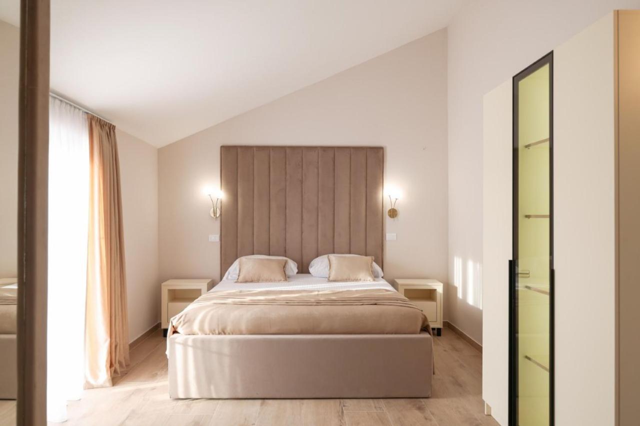 Castello Exclusive Rooms With Breakfast - By Ta Leut Agency Privlaka  Kültér fotó